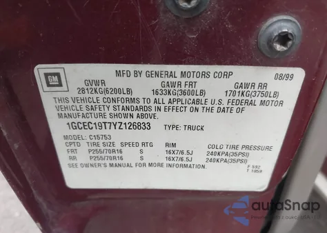 2000 Chevrolet Silverado C1500 z USA, uszkodzony, nr VIN 1GCEC19T7YZ126833